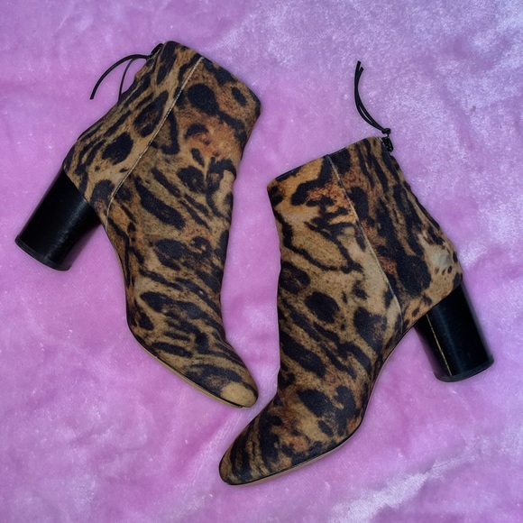 Isabel Marant RITZA leopard print ankle boots - Picture 3 of 16